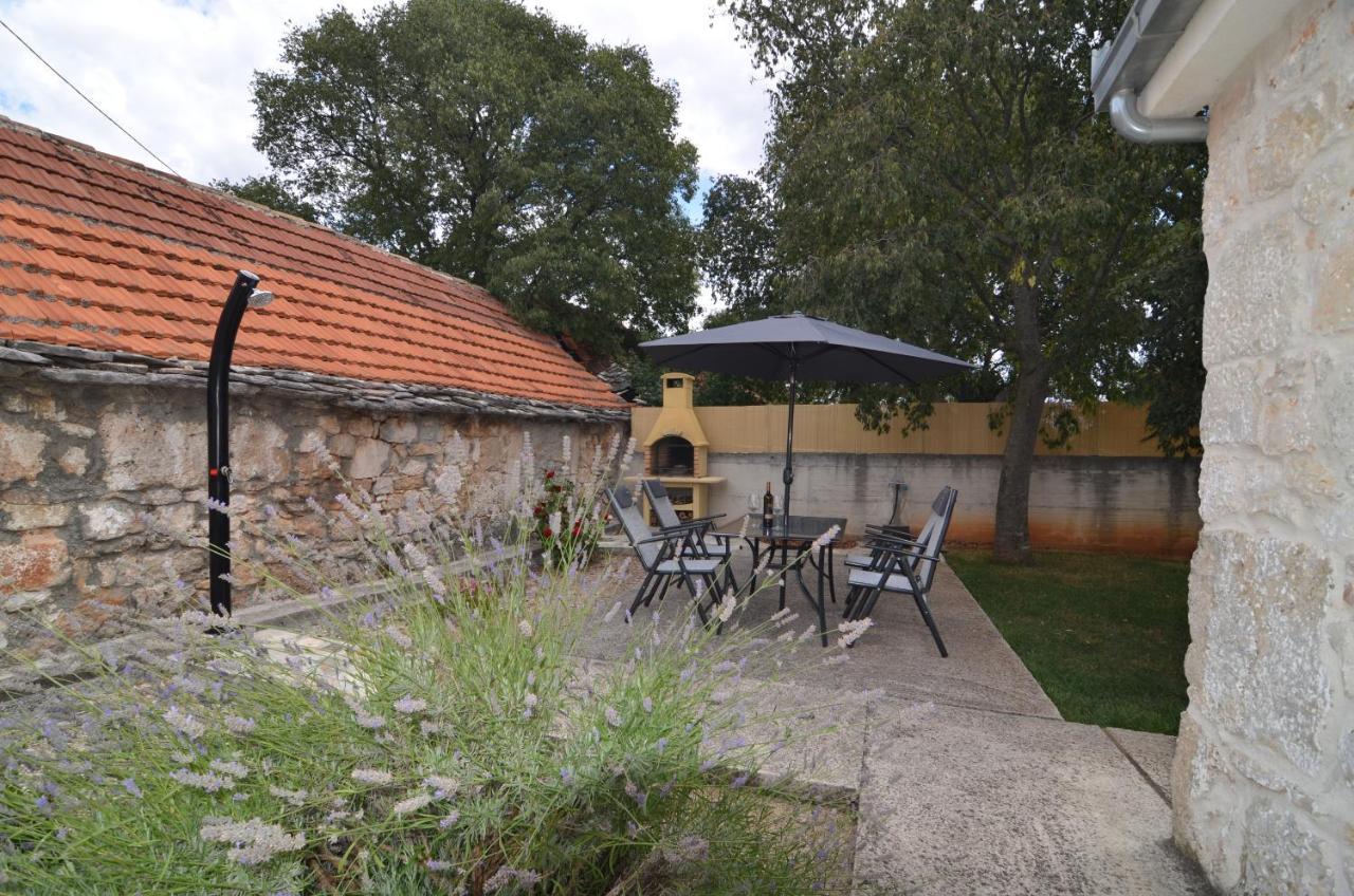 Stone House Villa Kaocine Exterior photo